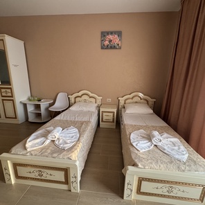 Четырехместный с балконом