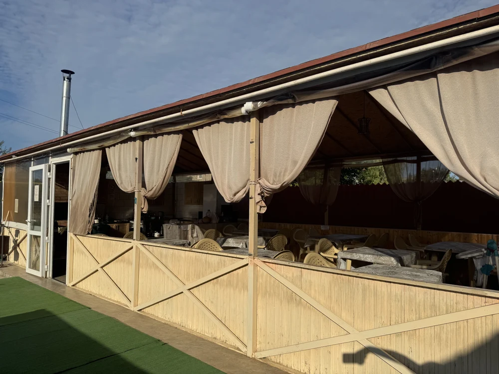 Общая кухня  и  Мангальная зона
      открыта 
с 7:00 до 23:00. 
